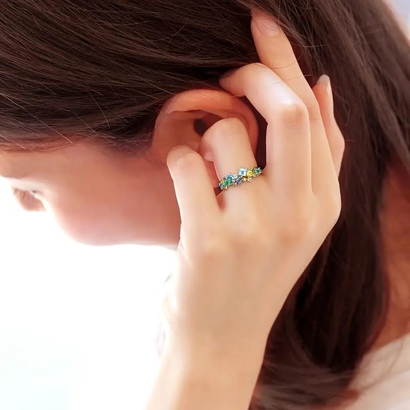 Sparkling Gemstone Ring – A Symbol of Beauty & Elegance for Daily Looks or Parties